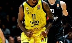 开云体育APP下载-太阳球员荣获全明星赛MVP，实力惊艳众人