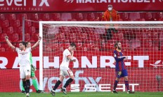 开云体育官网-塞维利亚逆袭成功，实力获得验证！