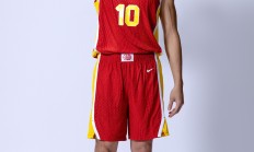 开云体育入口-中国顶尖篮球明星闪耀赛场，球迷翘首期待