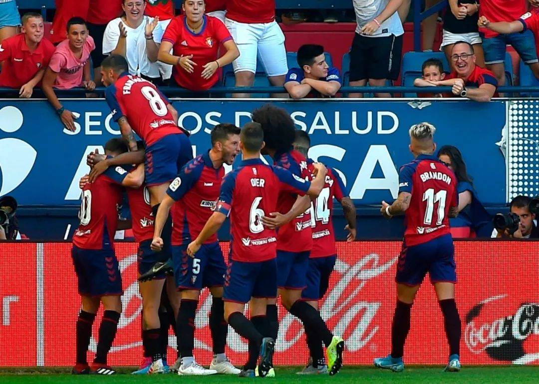 瓦伦西亚险胜塞维利亚,继续保持不败势头的简单介绍 瓦伦西亚险胜塞维利亚,继续保持不败势头的简单介绍