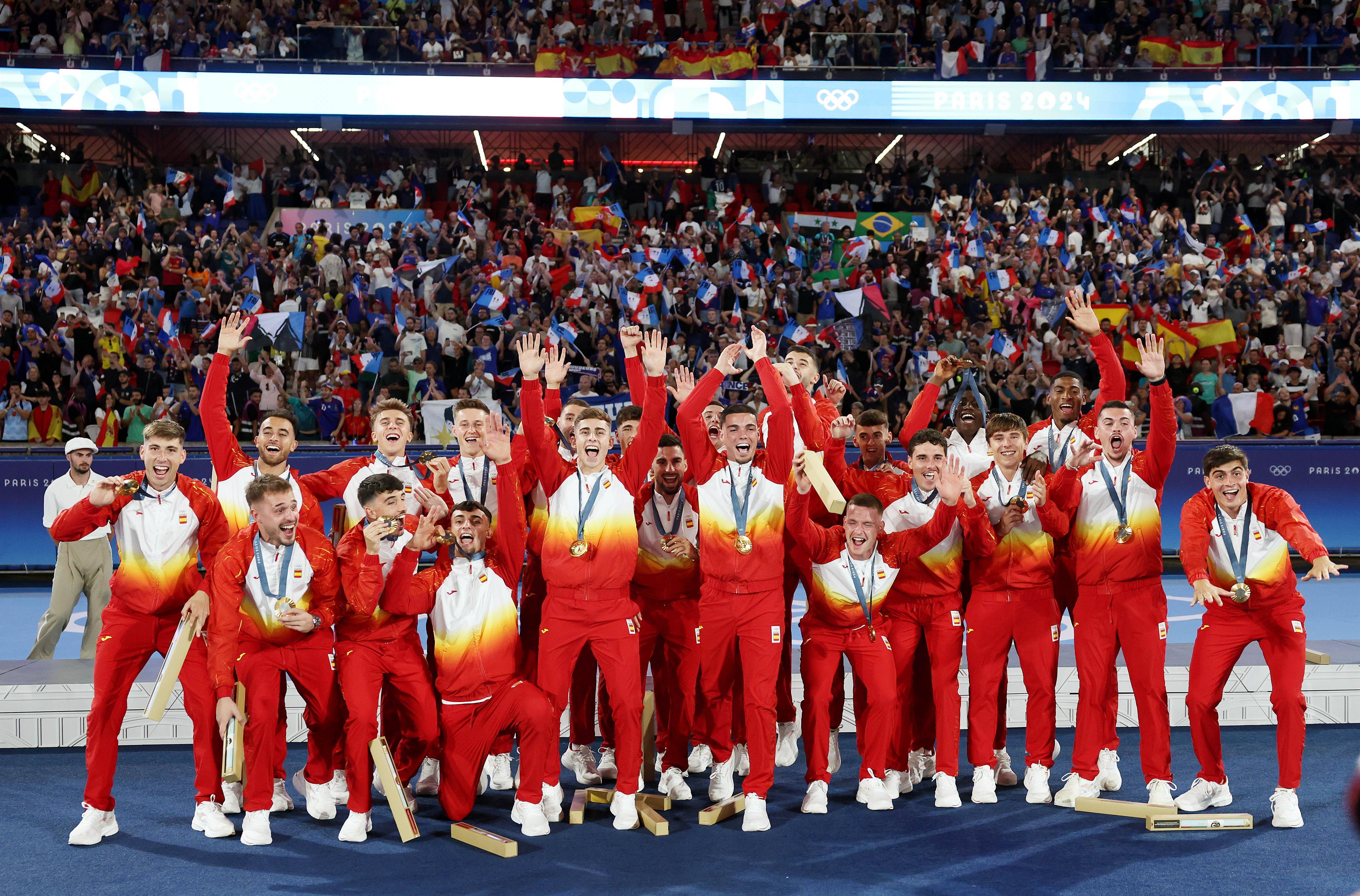 足球明星们在国家队比赛上大放异彩! 足球明星们在国家队比赛上大放异彩!