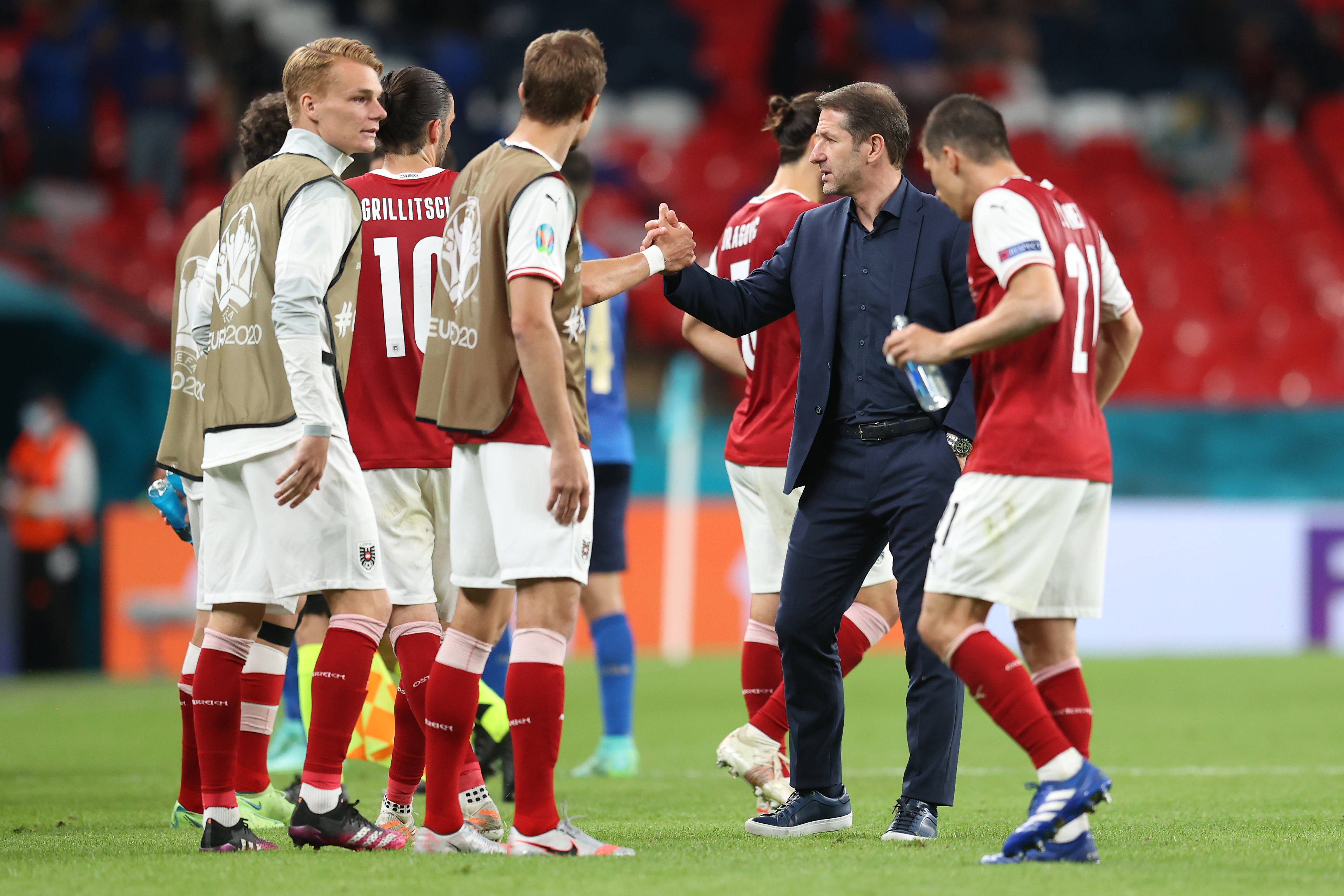 欧预赛:斯洛伐克队大获全胜实力抢眼的简单介绍 欧预赛:斯洛伐克队大获全胜实力抢眼的简单介绍