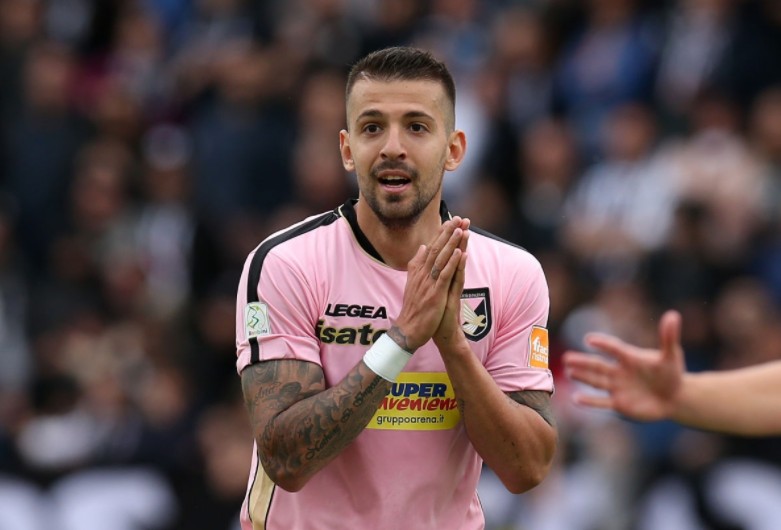 巴勒莫重返意甲舞台:期待新赛季表现 巴勒莫重返意甲舞台:期待新赛季表现