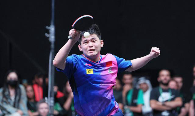 阿尔巴尼亚取得关键胜利王克莱因制胜球的简单介绍 阿尔巴尼亚取得关键胜利王克莱因制胜球的简单介绍