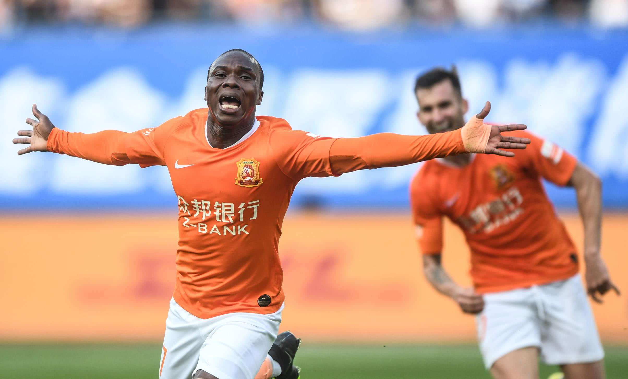 科特迪瓦队遭受打击,遗憾小组赛出局 科特迪瓦队遭受打击,遗憾小组赛出局