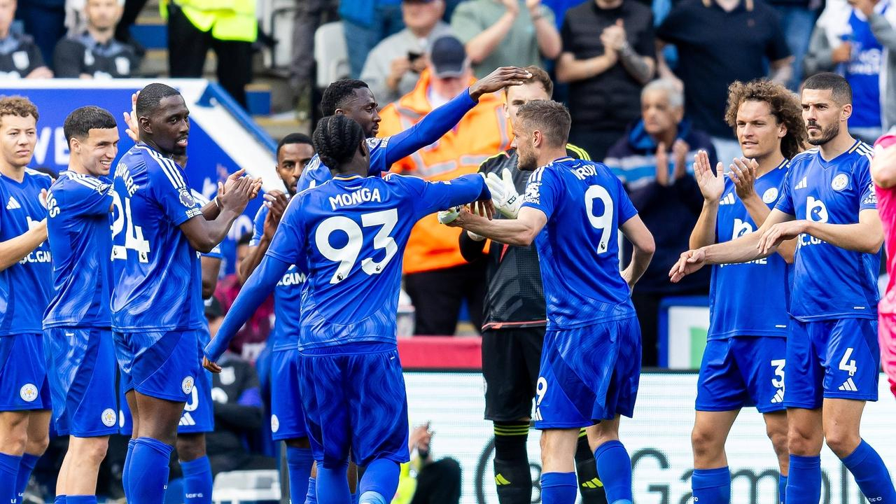 科特迪瓦队遭受打击,遗憾小组赛出局 科特迪瓦队遭受打击,遗憾小组赛出局