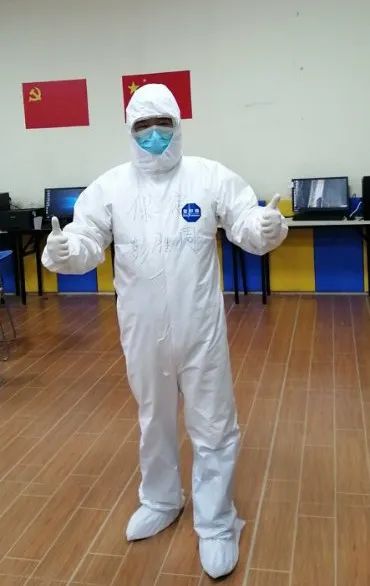 包含勇士出击,团结一心,最终震撼全场的词条 包含勇士出击,团结一心,最终震撼全场的词条