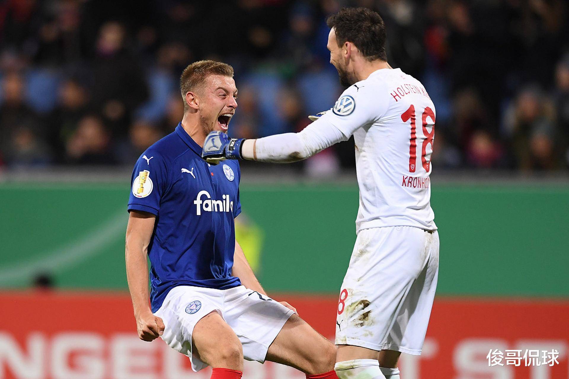 圣埃蒂安主场大胜,豪取三分 圣埃蒂安主场大胜,豪取三分