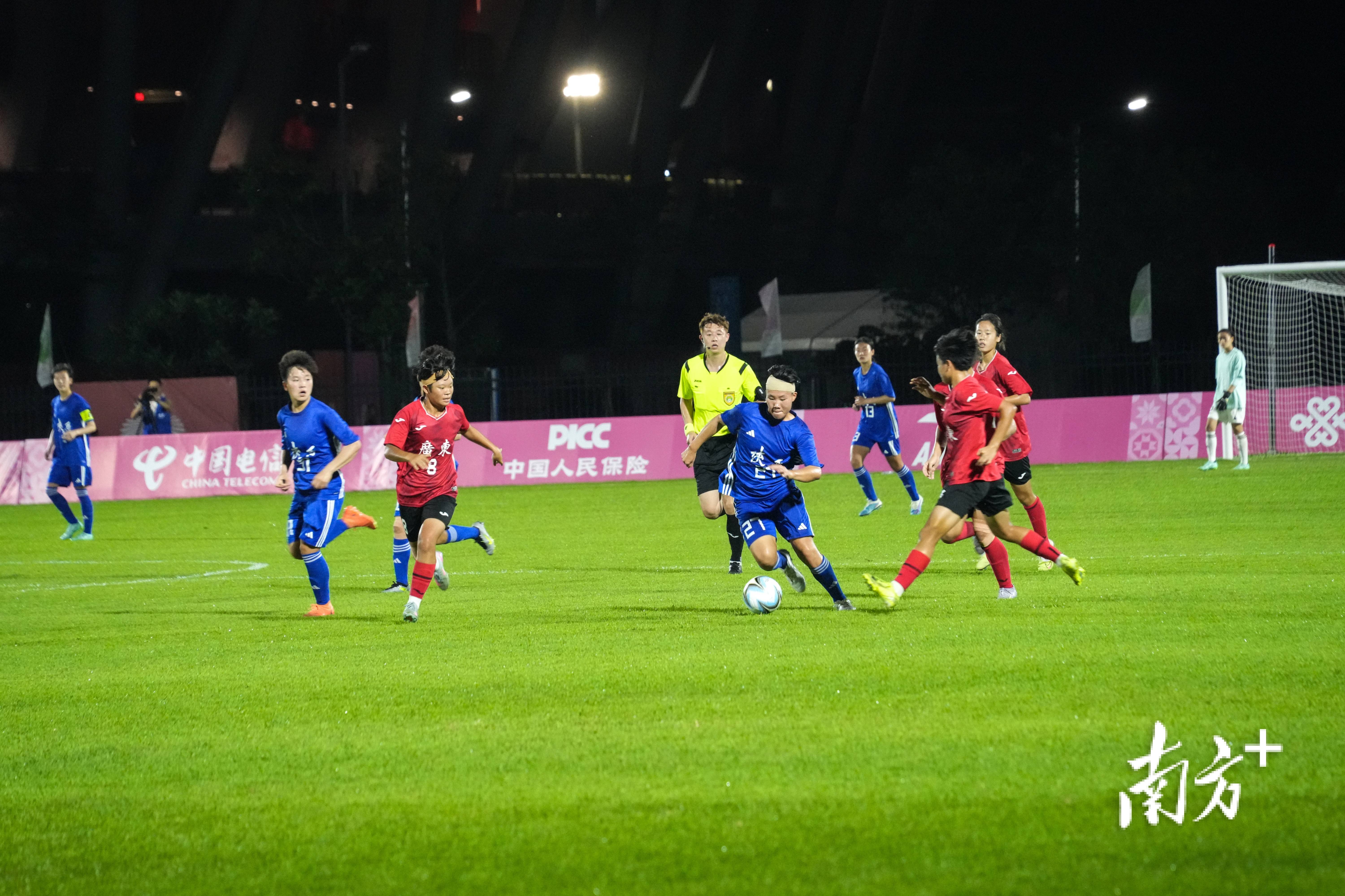 关于中国青年选手火热角逐,夺得胜利的信息 关于中国青年选手火热角逐,夺得胜利的信息