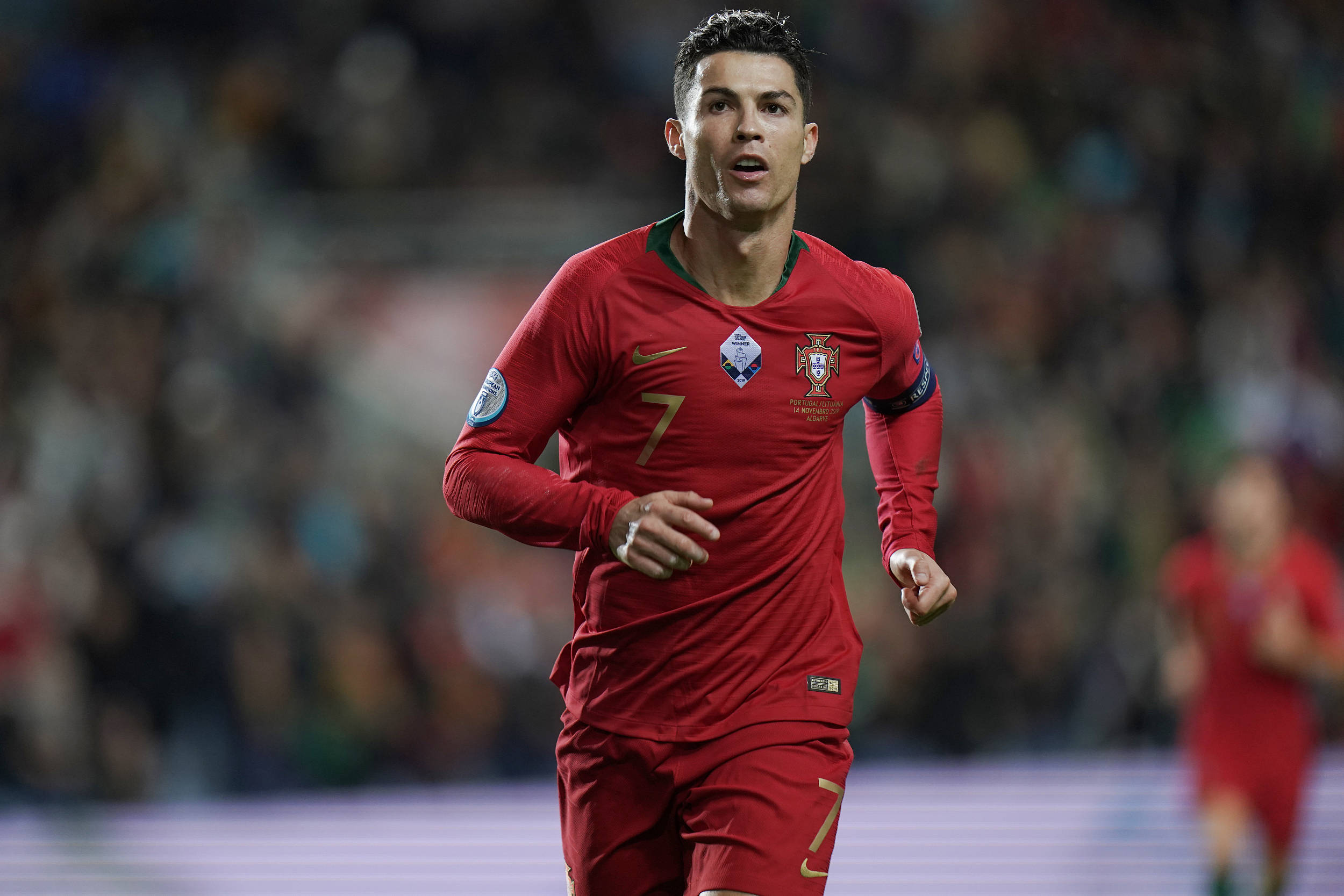 葡萄牙再次力挺C罗,期待出色表现晋级 葡萄牙再次力挺C罗,期待出色表现晋级