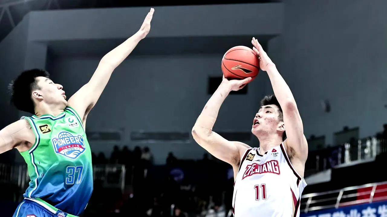 关于浙江男篮士气高涨,备战工作耐心细致的信息 关于浙江男篮士气高涨,备战工作耐心细致的信息