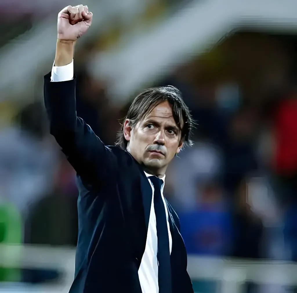 那不勒斯队员积极训练,备战关键战役的简单介绍 那不勒斯队员积极训练,备战关键战役的简单介绍