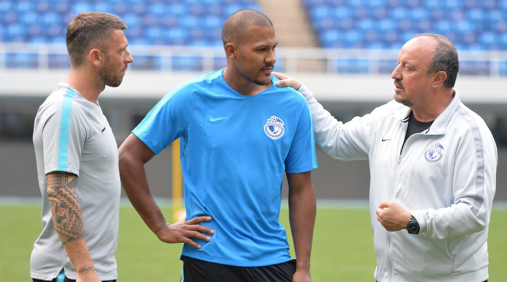 大连一方坐镇主场迎战泰达,必须全力争胜 大连一方坐镇主场迎战泰达,必须全力争胜