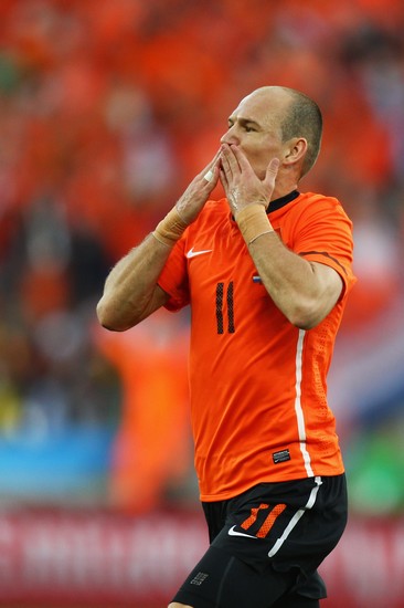 荷兰瓦赫达创造历史,首次杀入四分之一决赛 荷兰瓦赫达创造历史,首次杀入四分之一决赛