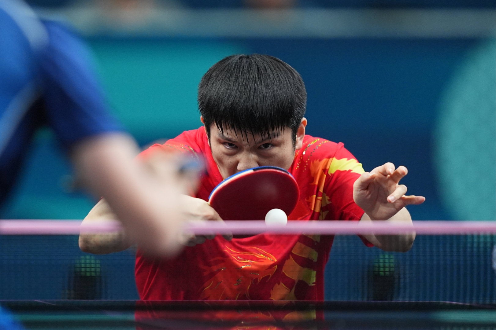 包含DFM轻取JDG，Oner关键团战开团秒人峡谷大战入围赛，强势挺进下一轮的词条