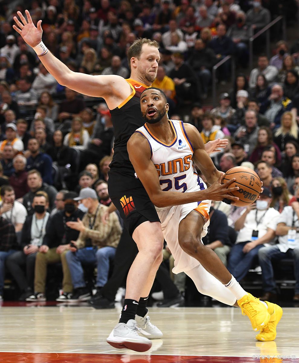 太阳队球员表现出色,助球队连胜 太阳队球员表现出色,助球队连胜