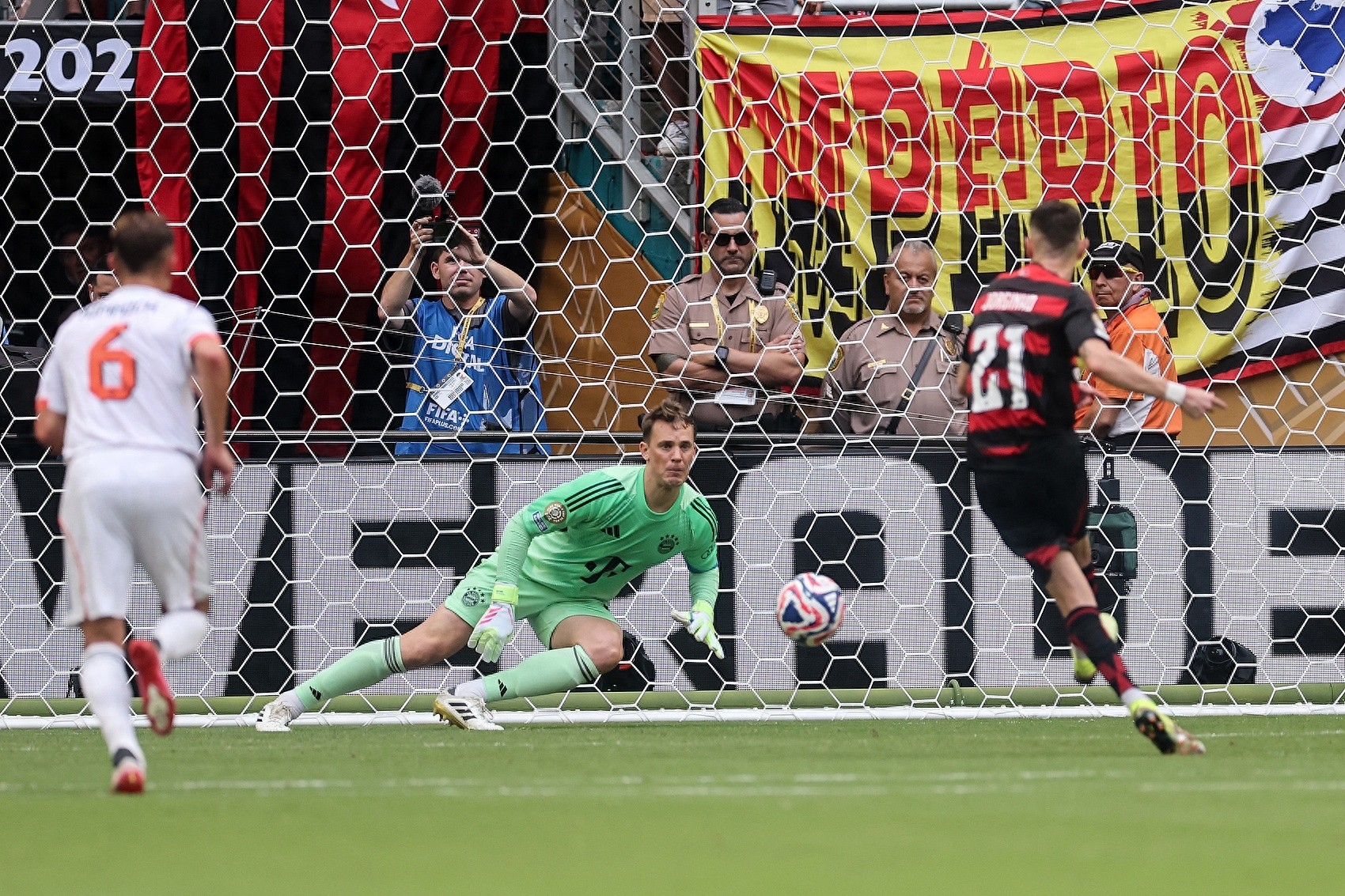 点球大战,胜负悬殊,引发观众热议的简单介绍 点球大战,胜负悬殊,引发观众热议的简单介绍