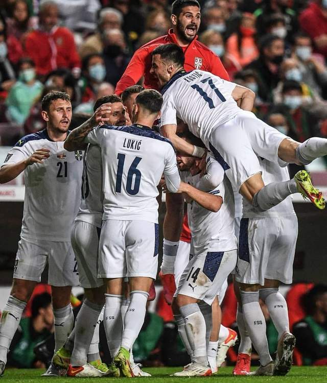 葡萄牙在克里特岛大胜希腊，积分榜上升