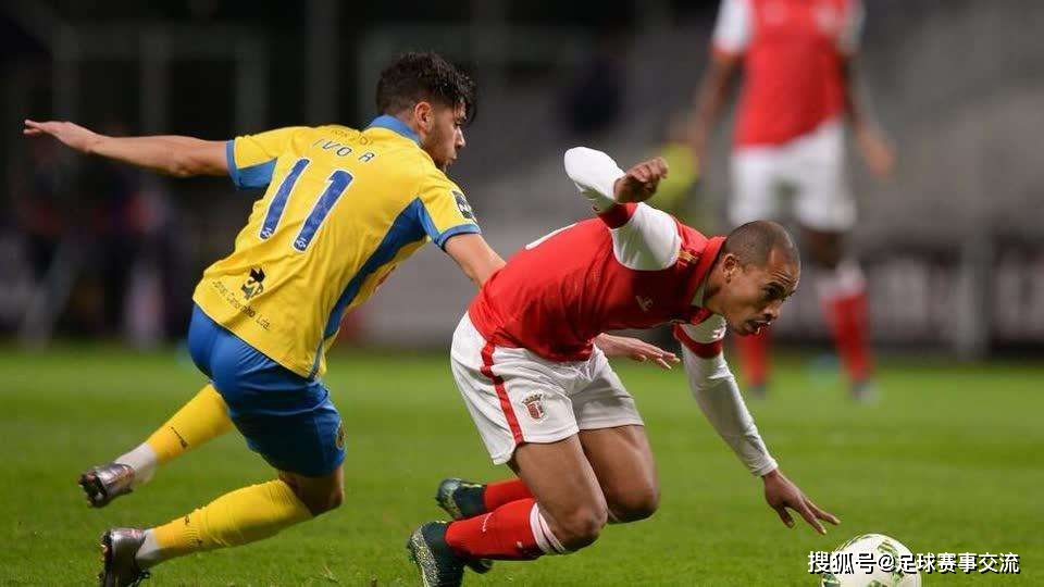 中国碾压葡萄牙，阿圭罗点燃赛场