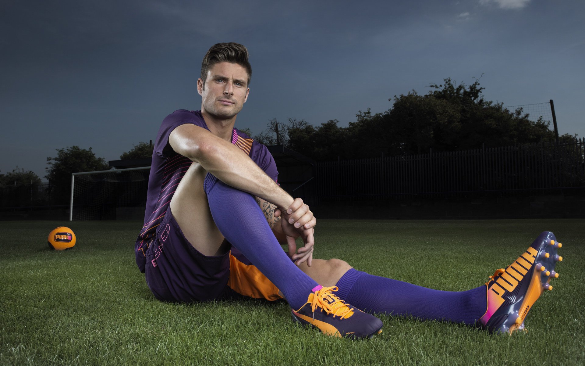 那不勒斯征服墨西哥城，当奥斯梅恩的火山在欧洲足球之巅爆发