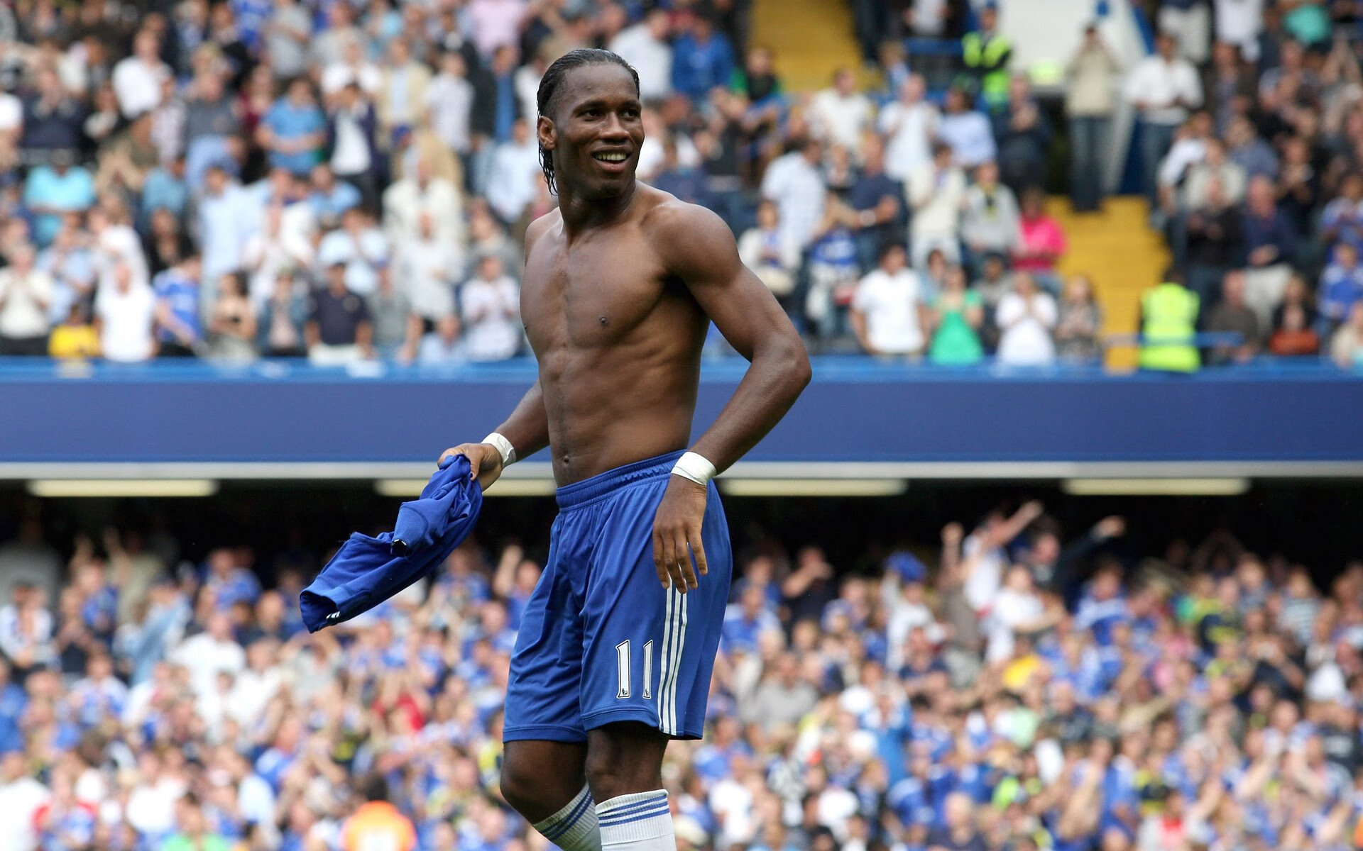 开云平台-上海式绞杀锁死奇才，利拉德化身关键先生拆解华盛顿之墙