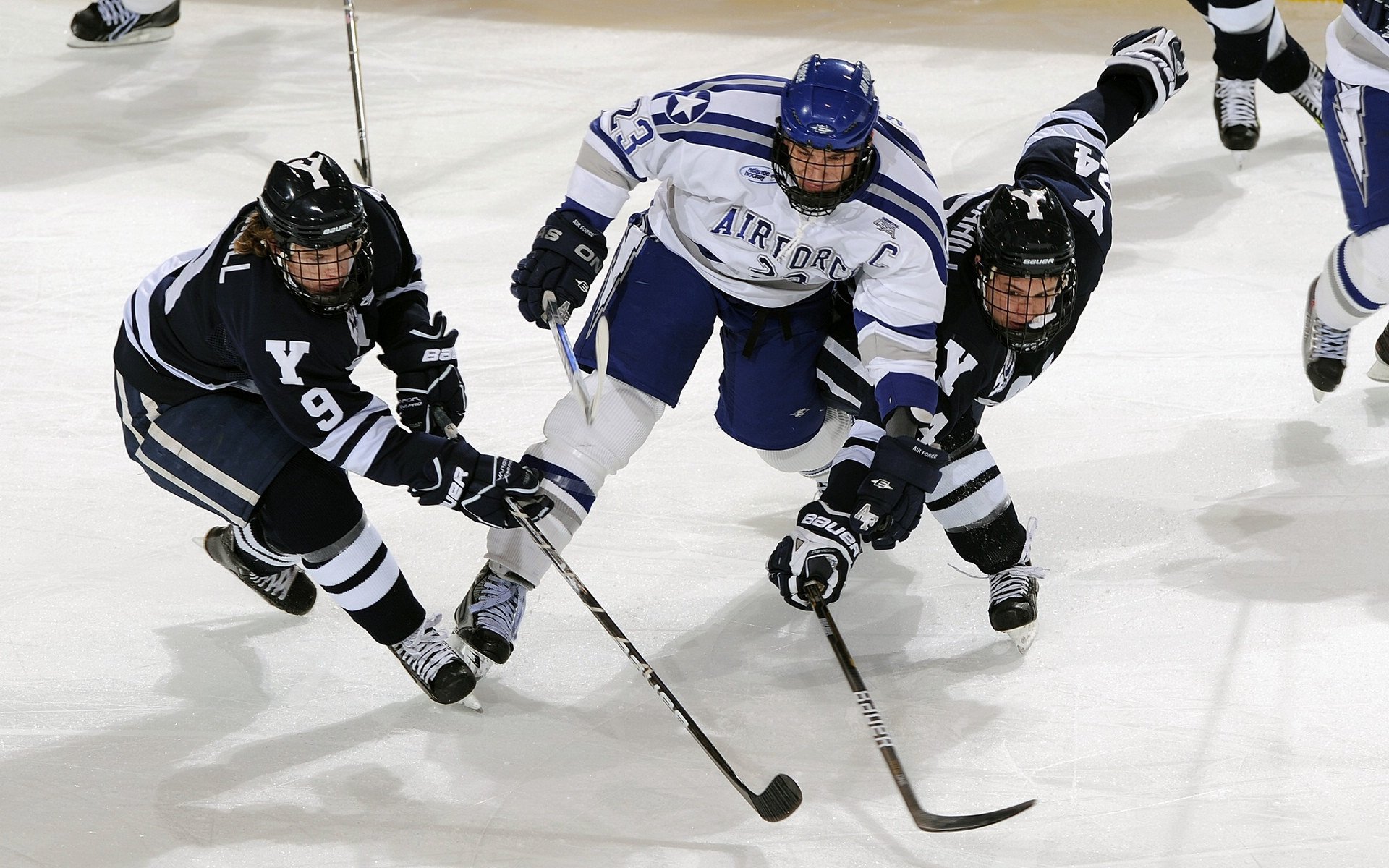 开云下载-F1奥地利站，哈斯平民起义与技术革命的逆袭密码