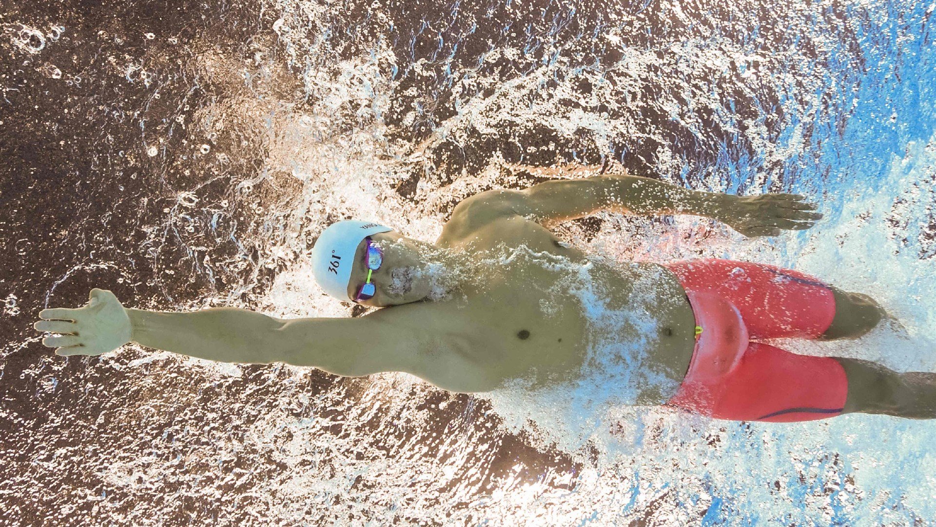 奥恰洛夫临危受命，波兰队鏖战五局逆转韩国队夺胜